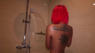 ดูคลิปโป๊ออนไลน์ฟรี กะหรี่ไทยลายสักโดนฝรั่งควยยามจับเย็ดหีสุดมันส์ FREE XNXXThailand