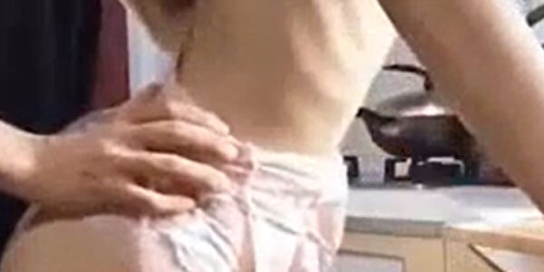 หนังโป๊ไทยออนไลน์ Thai AV เอามันส์ฟันหีเมีย ซอยอย่าจัง เย็ดหีคาห้องครัว