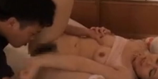 หนังโป๊ออนไลน์ดูฟรี XHAMS TE ข่มขืนน้องเมียเลียหี เงี่ยนก็บอก อย่ามาหลอกว่าเหงา