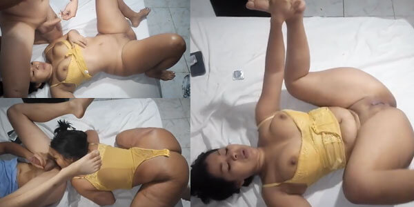 คลิปโป๊ไทยทางบ้าน เย็ดหีสาวใหญ่ขี้หื่น ของขาดมานานหลานจัดให้