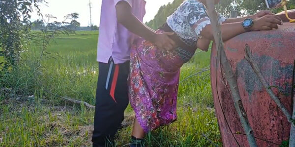 หนังเสียว เย็ดแตดกะหรี่แก่ ซอยหีขมิบเย็ดสด ๆ เอาจนน้ำหีแฉะ